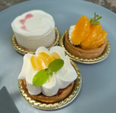 自家製ケーキ